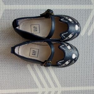 Gap baby mary janes naby blue 6